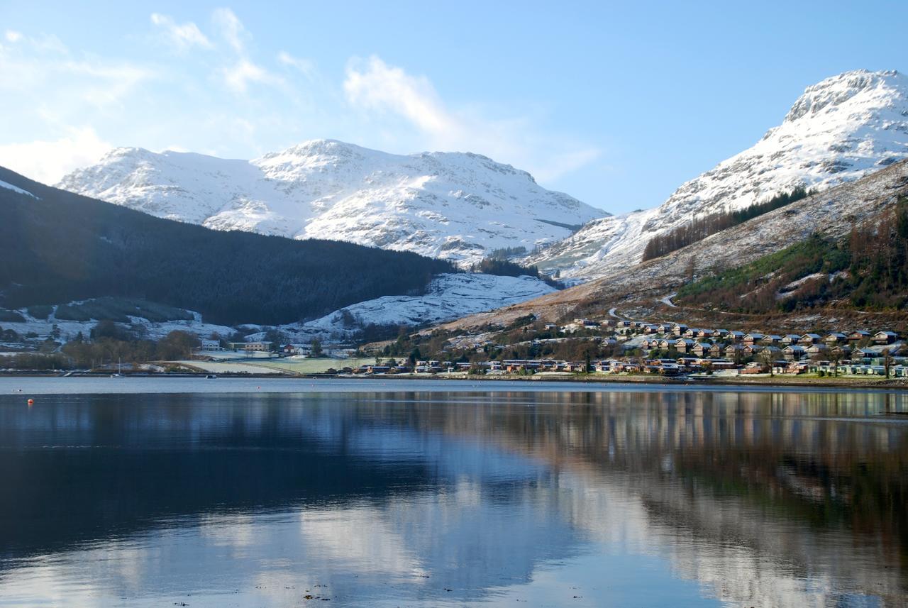 The Goil Inn Lochgoilhead Exterior photo